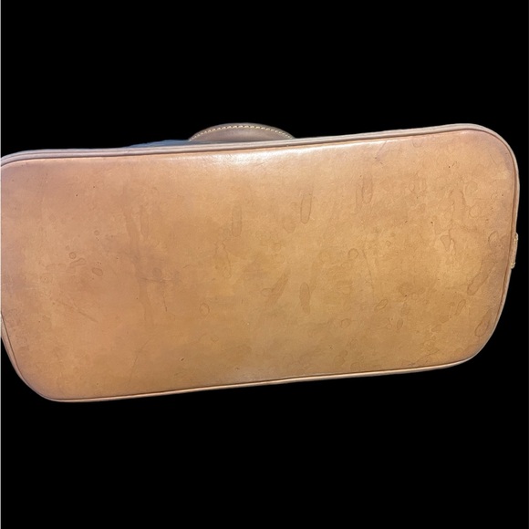 Louis Vuitton Monogram Alma Hand Bag - Picture 3 of 7